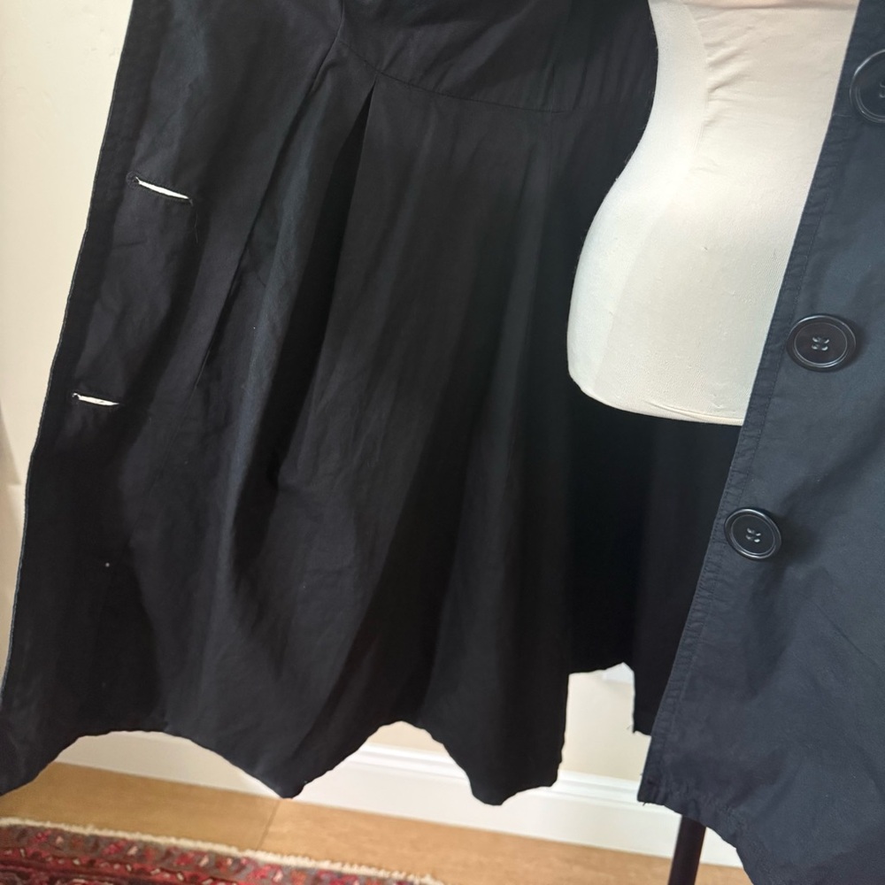 Classic Black Trench Coat with Belt - Picture 7 of 12
